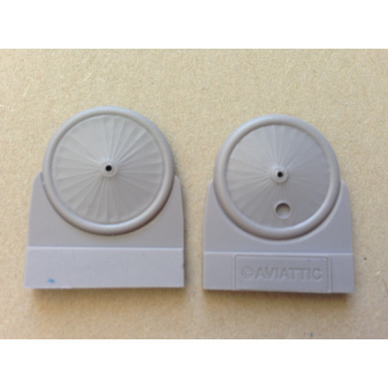 Aviattic ATTRES023 1/32 Spad XIII 65mm tyre wheel (pair) resin Aviattic ATTRES023 1/32 Spad XIII 65mm tyre wheel (pair) resin
