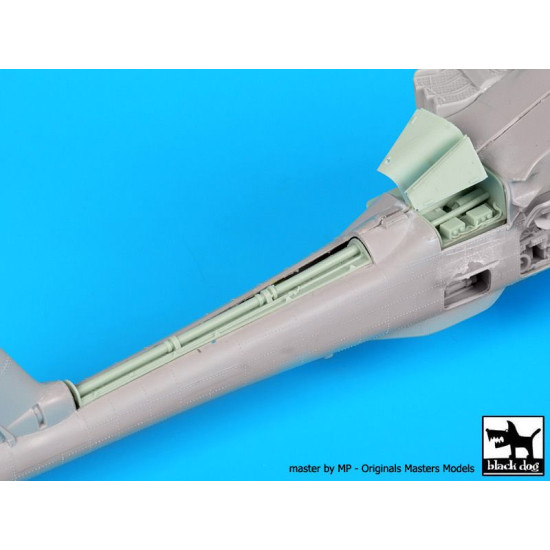 Black Dog A48044 1/48 AH-64 D tail for Italeri