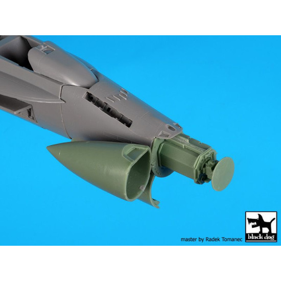 Black Dog A48109 1/48 F 18 C radar+canon for Kinetic