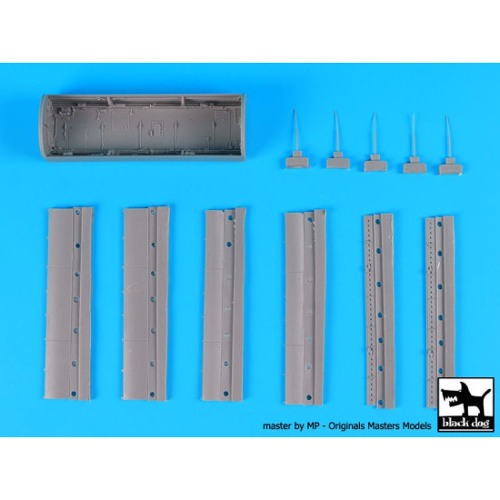 Black Dog A72018 1/72 B-52 G bomb bay for Italeri