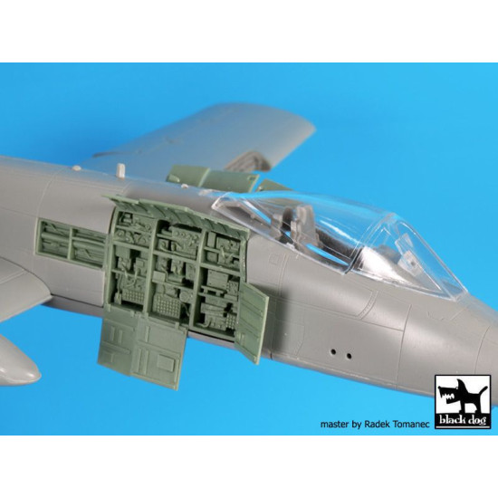 Black Dog A72083 1/72 A-10 electronics for Academy
