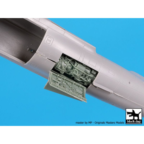 Black Dog A72106 1/72 F-104 Starfighter electronics + engine for Hasegawa Black Dog A72106 1/72 F-104 Starfighter electronics + engine for Hasegawa