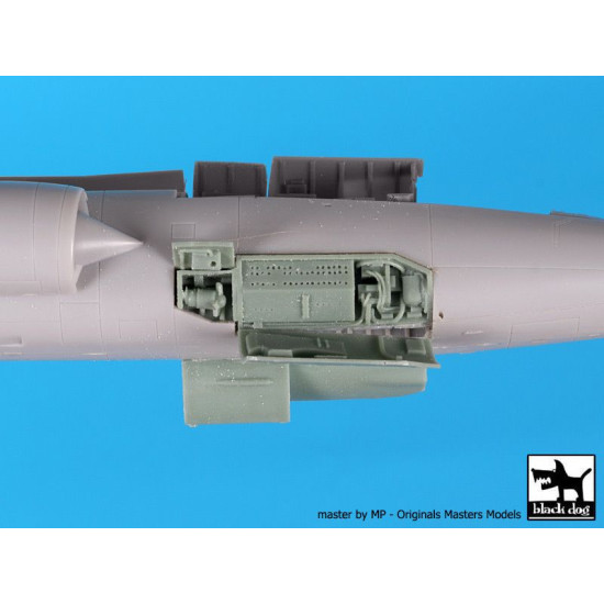 Black Dog A72106 1/72 F-104 Starfighter electronics + engine for Hasegawa Black Dog A72106 1/72 F-104 Starfighter electronics + engine for Hasegawa
