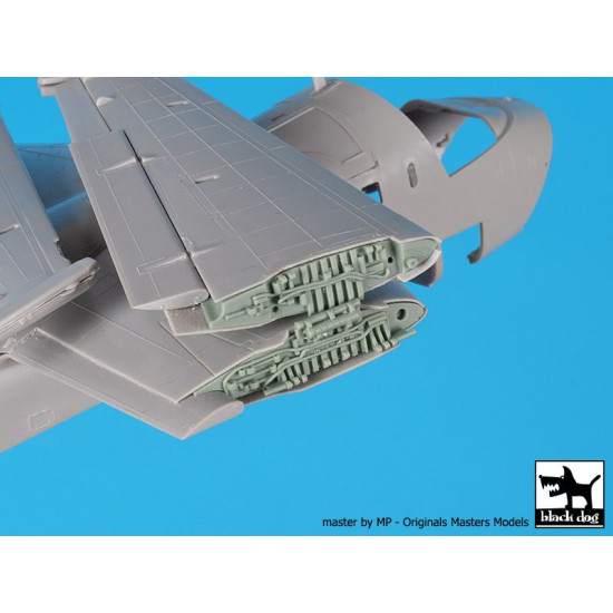 Black Dog A72120 1/72 Viking folding wings+tail for Hasegawa