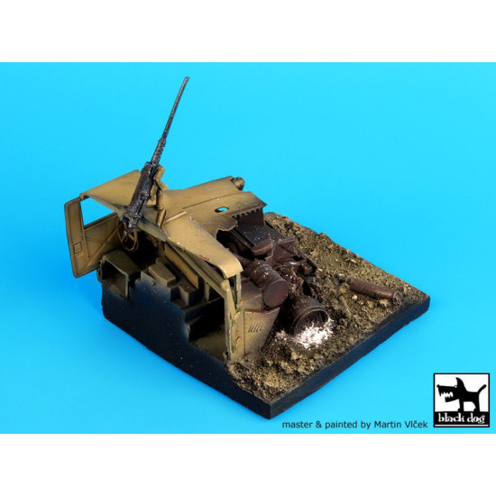 Black Dog D35018 1/35 Destroyed Humvee base