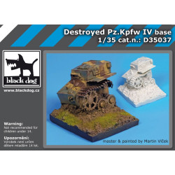 Black Dog D35037 1/35 Destroyed Pz Kpfw IV base