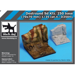 Black Dog D35041 1/35 Destroyed Sd Kfz 250 base