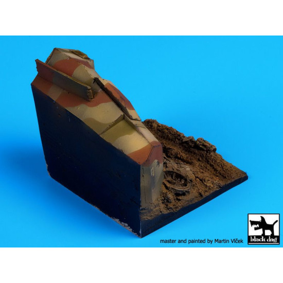 Black Dog D35041 1/35 Destroyed Sd Kfz 250 base