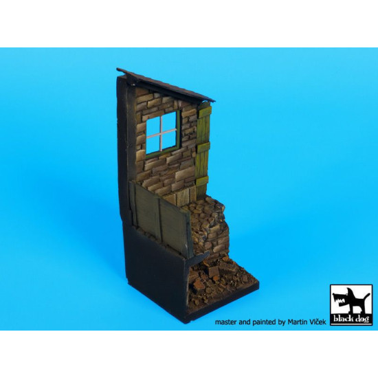 Black Dog D35071 1/35 Housewith drain base