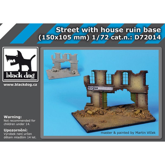 Black Dog D72014 1/72 Street with house ruin base