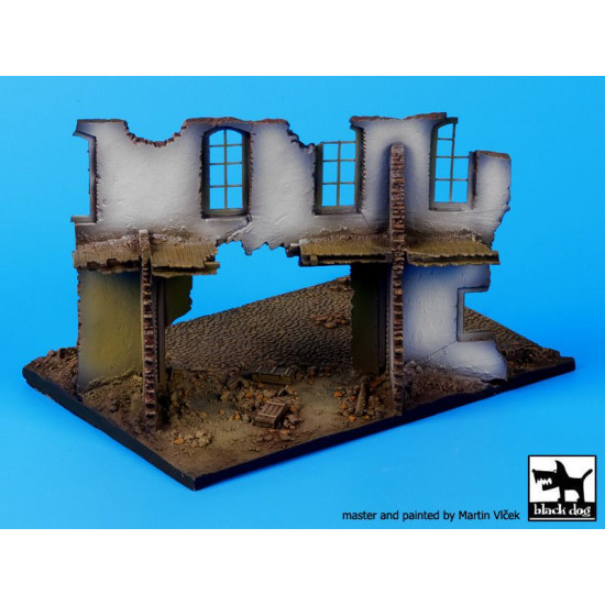 Black Dog D72014 1/72 Street with house ruin base