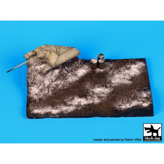 Black Dog D72021 1/72 Destroyed Jagdpanzer base
