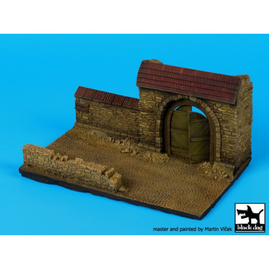 Black Dog D72027 1/72 Wall with gate N