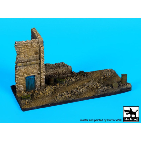 Black Dog D72029 1/72 Ruined house italy base