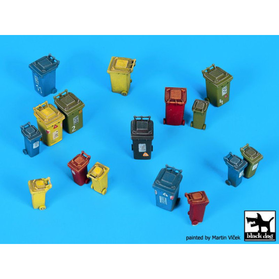 Black Dog D72041 1/72 Sorted waste containers