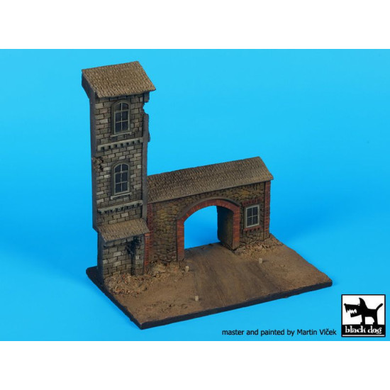 Black Dog D72046 172 House with gate base