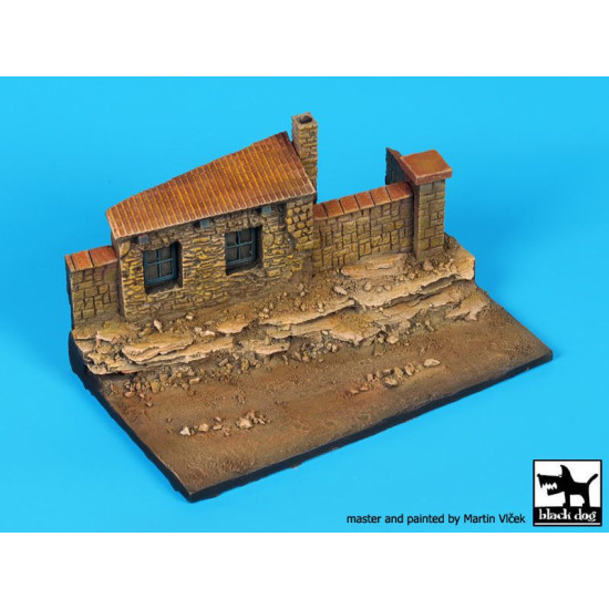 Black Dog D72050 172 House base