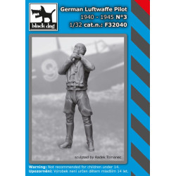 Black Dog F32040 1/32 German Luftwaffe pilot #3 1940-1945