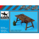 Black Dog F32103 1/32 Work bench + tools