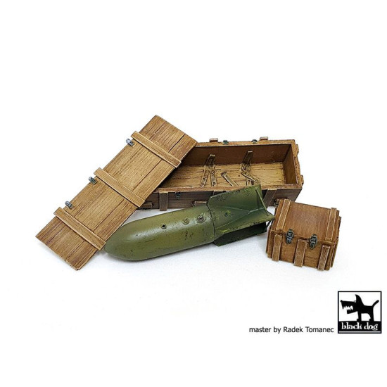 Black Dog F32104 1/32 WW II Luftwaffe bomb SC 250 + crate box #1