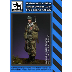 Black Dog F35020 1/35 Wehrmacht soldier 1944