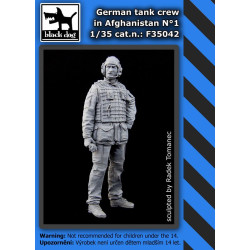 Black Dog F35042 1/35 German tank crew in Afghanistan #1