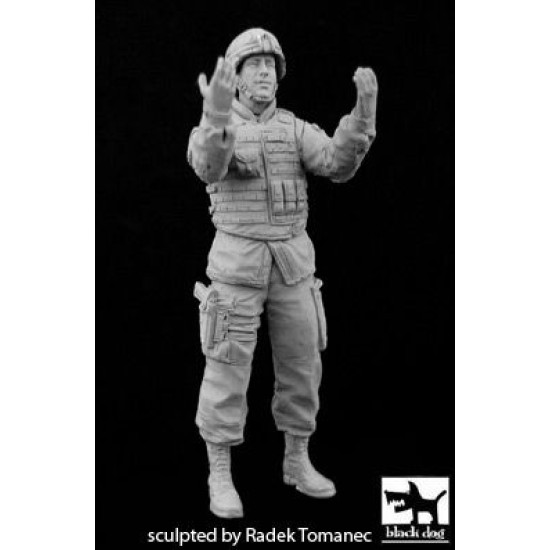 Black Dog F35051 1/35 Us soldier M1070 Truck tractor