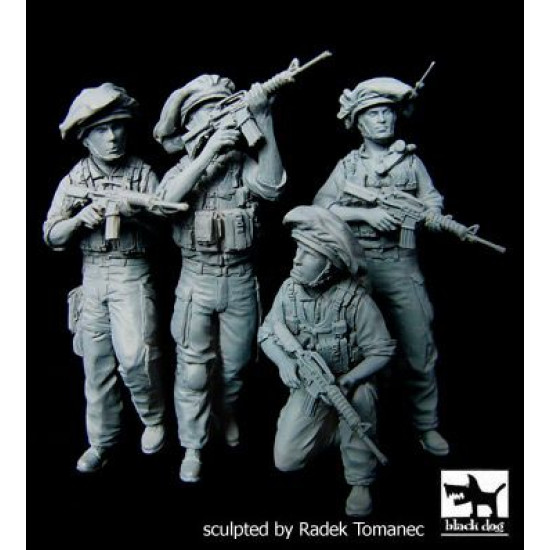 Black Dog F35074 1/35 Israeli soldiers patrol big set