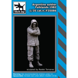 Black Dog F35086 1/35 Argentine soldier Falklands 1982