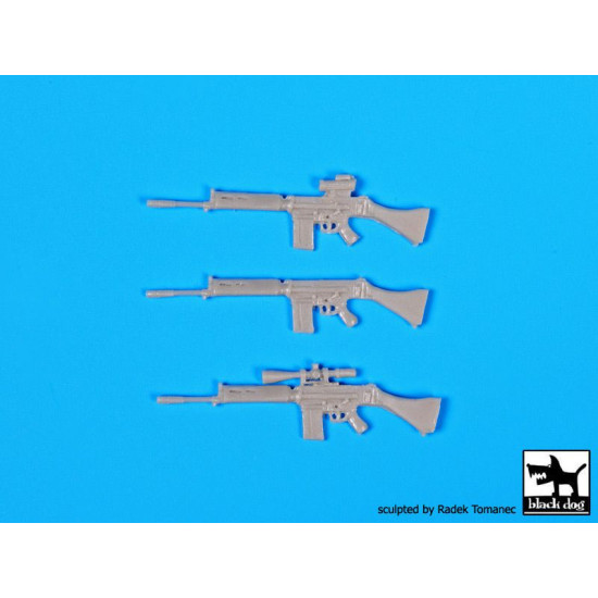 Black Dog F35093 1/35 FN-FAL plus backpacks Falkland war