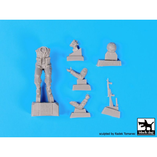 Black Dog F35099 1/35 British paratroopers set