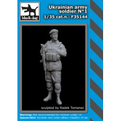 Black Dog F35144 1/35 Ukrainian army soldier #1