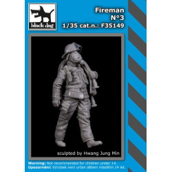 Black Dog F35149 1/35 Fireman #3