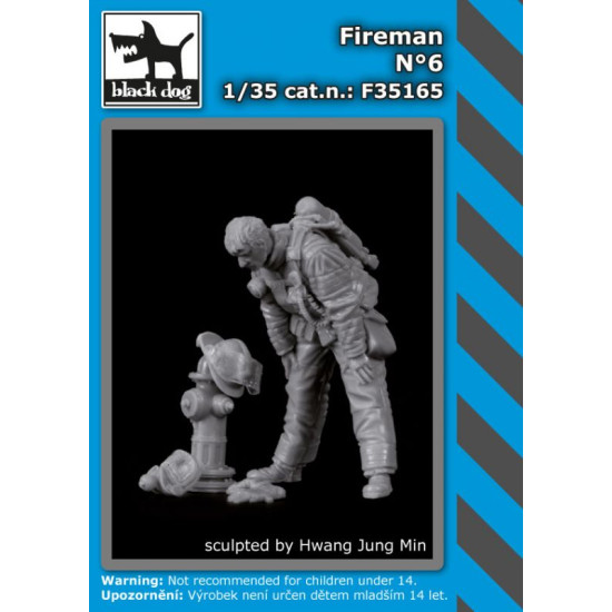 Black Dog F35165 1/35 Fireman #6 Black Dog F35165 1/35 Fireman #6