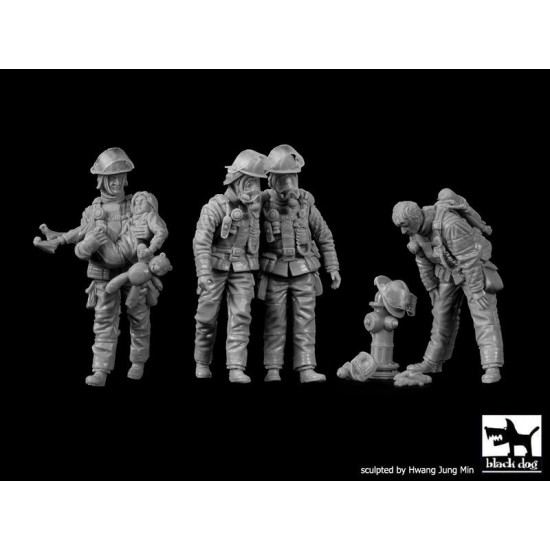 Black Dog F35166 1/35 Firemen big set #2 Black Dog F35166 1/35 Firemen big set #2