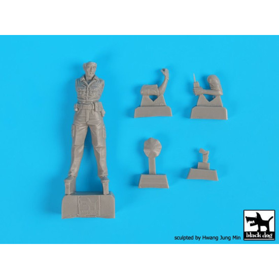 Black Dog F35169 1/35 N.Y. Policemen set