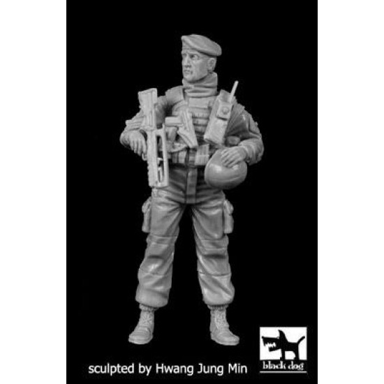 Black Dog F35173 1/35 French patrol Paris 2016 #1 Black Dog F35173 1/35 French patrol Paris 2016 #1