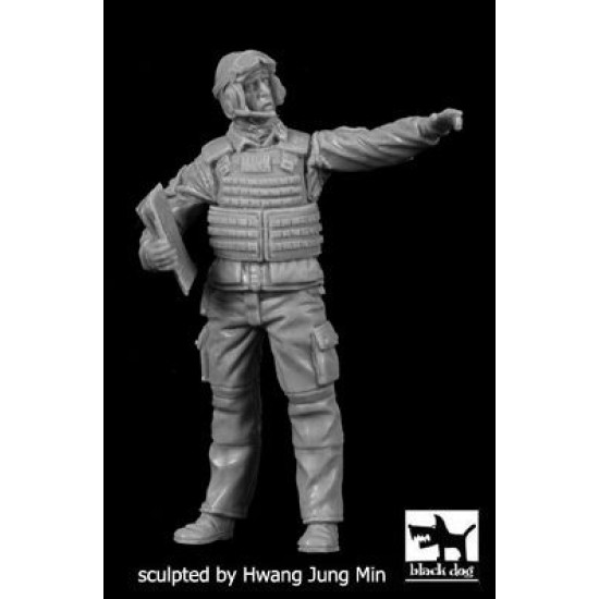 Black Dog F35176 1/35 French modern tank crew #1