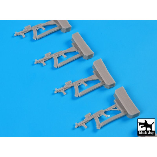 Black Dog F35185 1/35 New AK 47 family