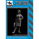 Black Dog F35233 1/35 Russian woman trafic control