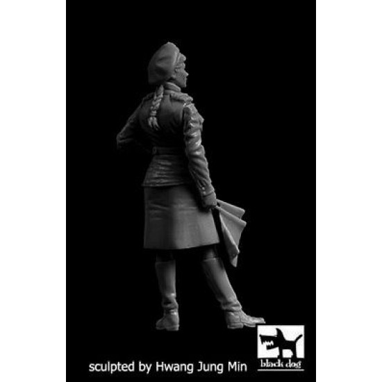 Black Dog F35233 1/35 Russian woman trafic control