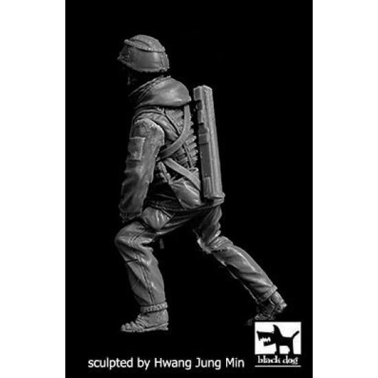 Black Dog F35242 1/35 Ukrainian soldier #2