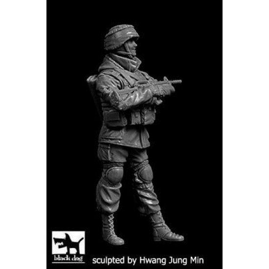Black Dog F35245 1/35 Ukrainian soldier #4 Black Dog F35245 1/35 Ukrainian soldier #4