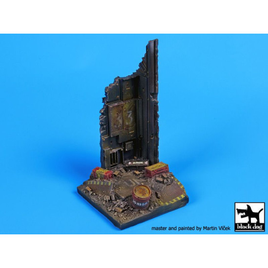Black Dog FD009 Post apocalyptic factory ruin fant.base