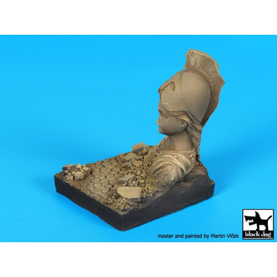 Black Dog FD016 Destroyed statue base