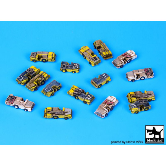 Black Dog S350001 1/350 Deck tractors accessories set