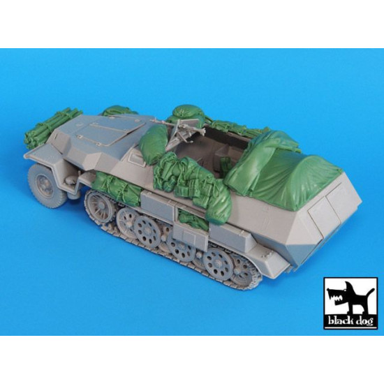 Black Dog T35018 1/35 Sdkfz 251 C accessories set for Dragon