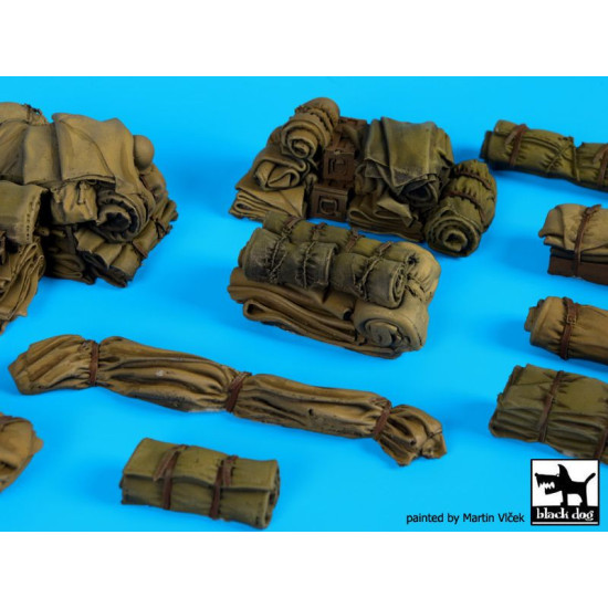 Black Dog T35141 1/35 Tentage+bedrols N