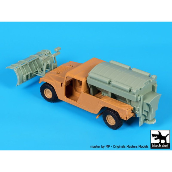 Black Dog T35215 1/35 Humvee Snow truck conversion set for Italeri