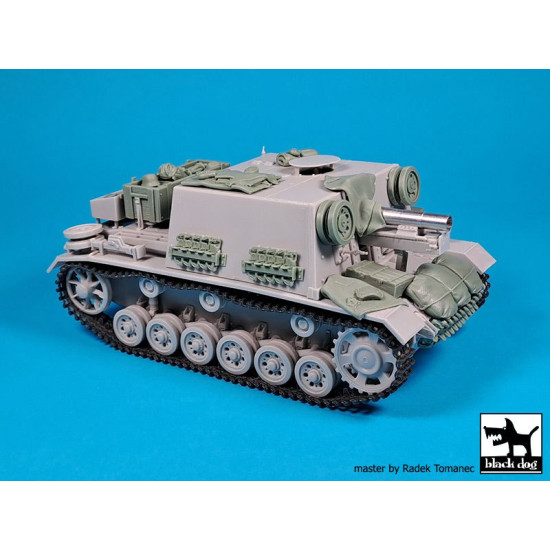 Black Dog T35247 1/35 Sturm-infanteriegeschutz 33 AUF PZ III